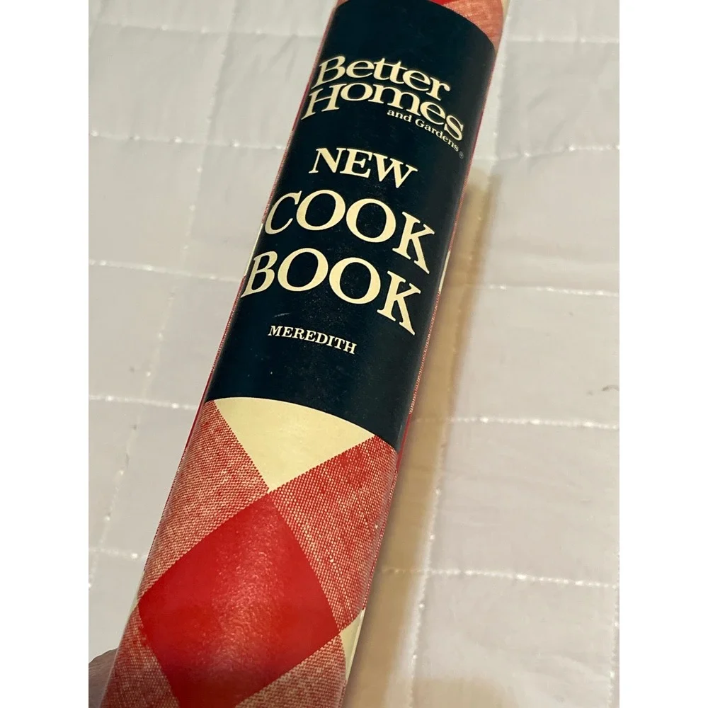 Better Homes and Gardens New Cook‎ Book Vintage Red Gingham Plaid 5-Ring Binder